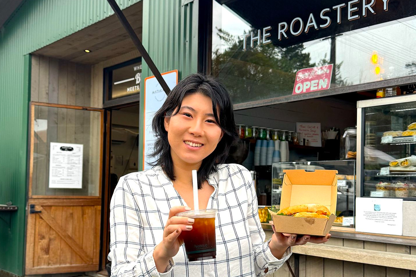 【日本語ガイド】土曜限定！大人気マーケットとマタカナ巡り 更にカウリの森とオマハビーチを訪れる 盛りだくさん1日ツアー


