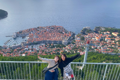 【日本語ガイド】【プライベートツアー】【半日】
城壁＆街歩きと絶景スポット巡り～
ドブロブニク隠れた魅力発見ツアー