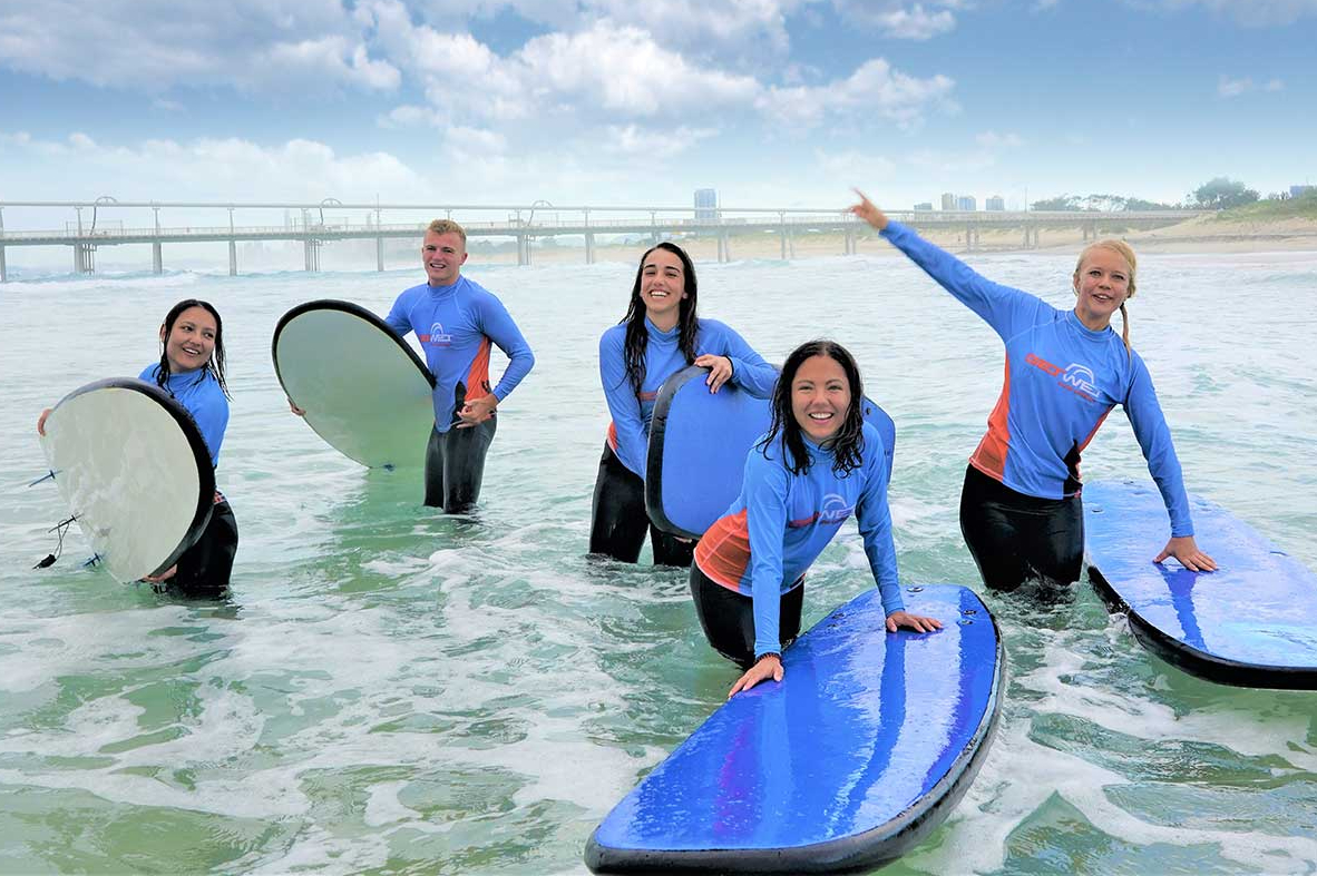 【初心者向け】
世界屈指のサーフポイントゴールドコーストで始める！ 
サーフィン入門レッスン