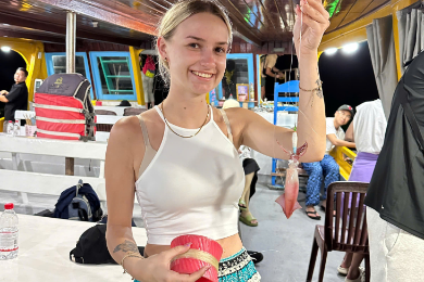 【 送迎付き】
フーコックでのサンセットと夜のイカ釣り体験ツアー